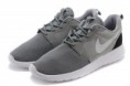 /products/nike-roshe-gris/
